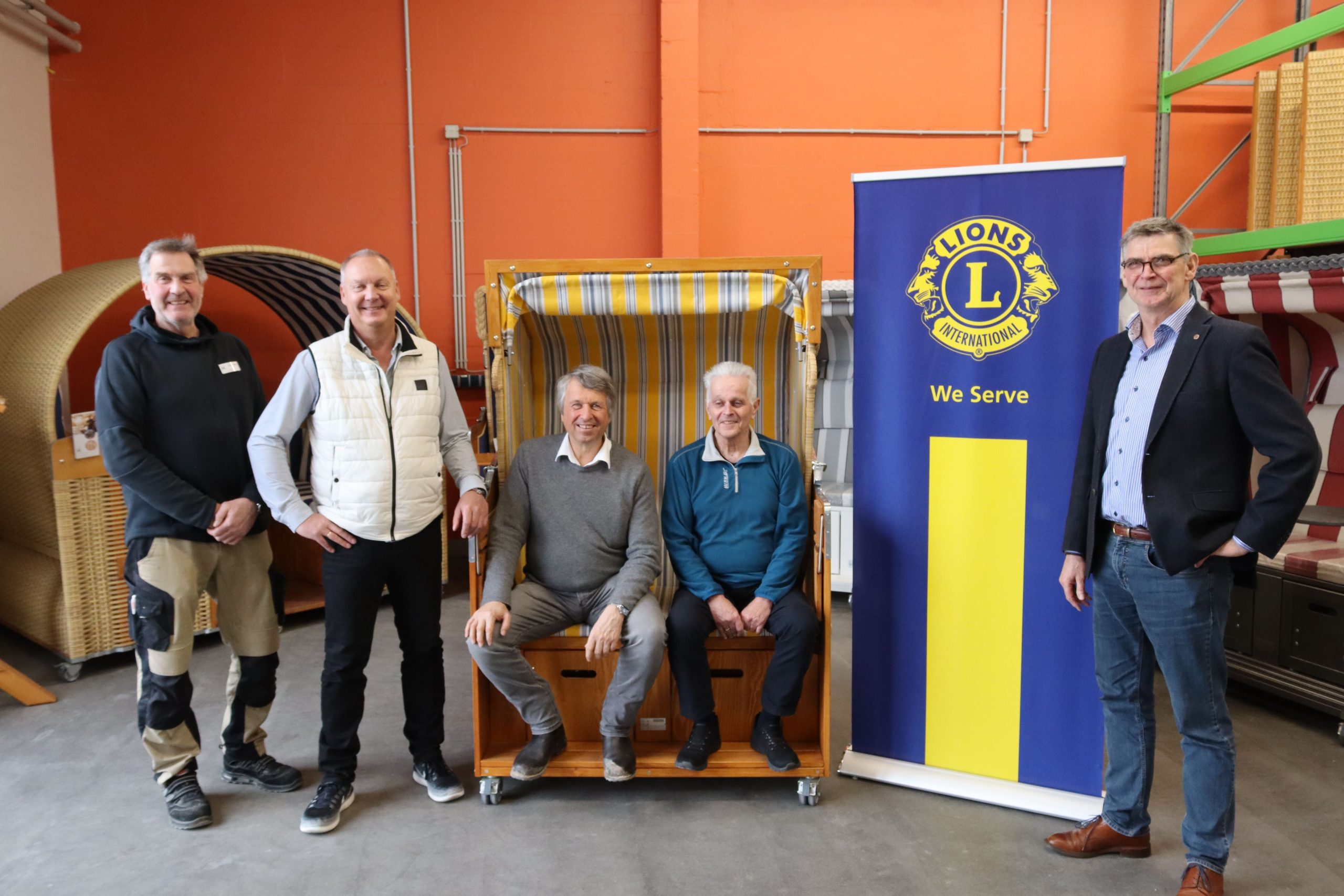 Strandkorb und weitere Hauptpreise des Lions Club Adventskalenders
